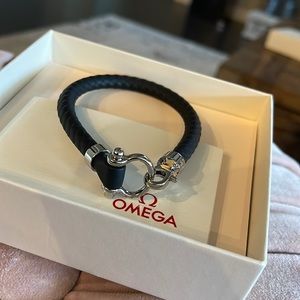 Omega rubber unisex bracelet
